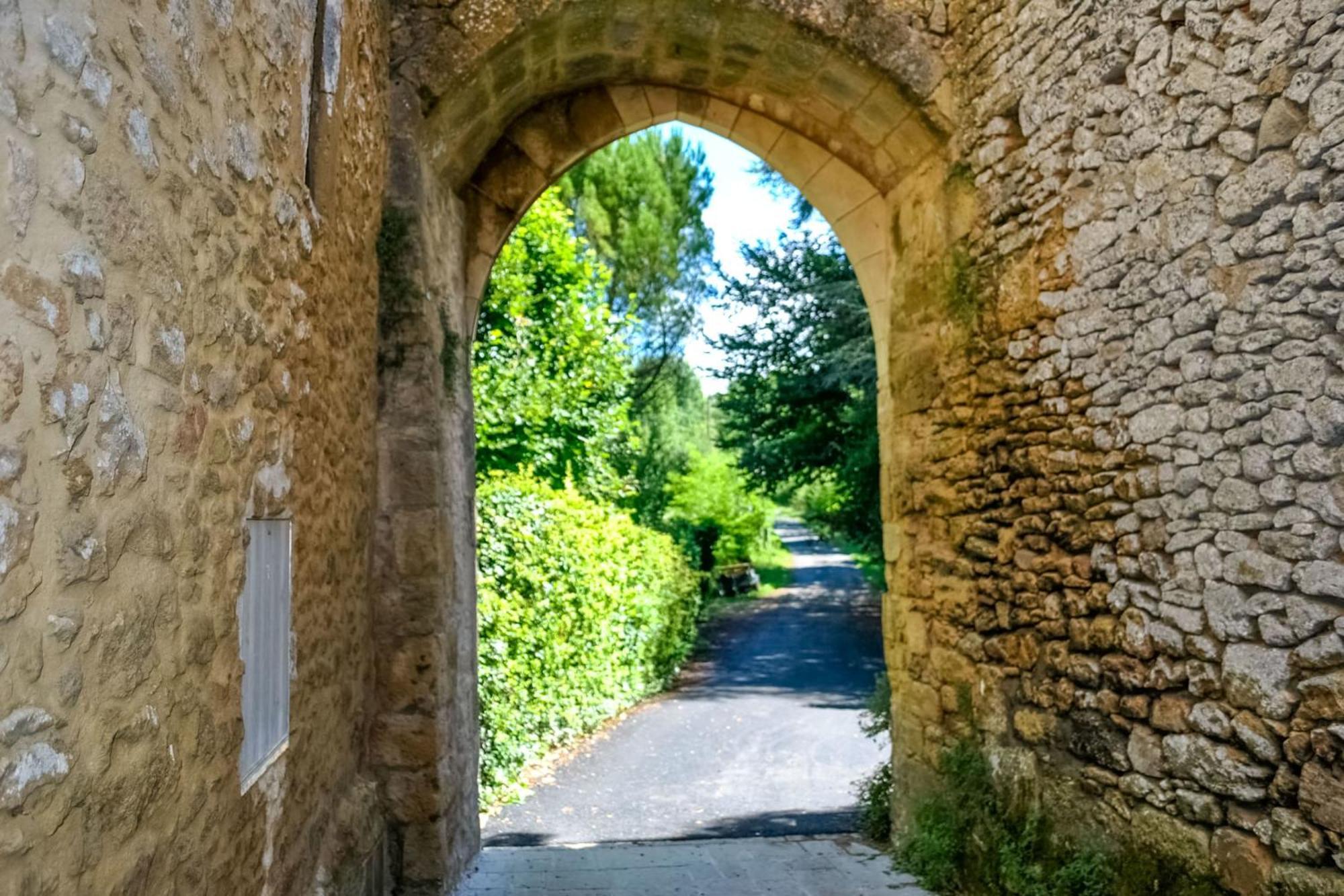Ancienne Sechoir A Tabac Idealement Place A Limeuil Pour 4 Dans La Nature Экстерьер фото